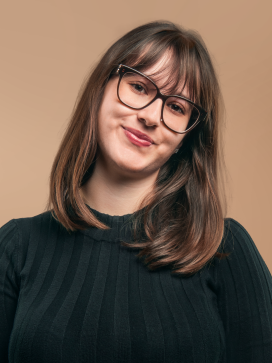 LUNA-MELISSA BISCHOFF